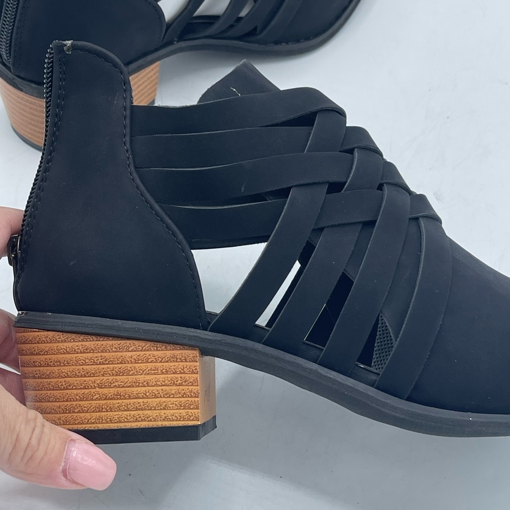 BRAND NEW MESH SHOES WITH ZIPPER IN BACK - Picture 10 of 14